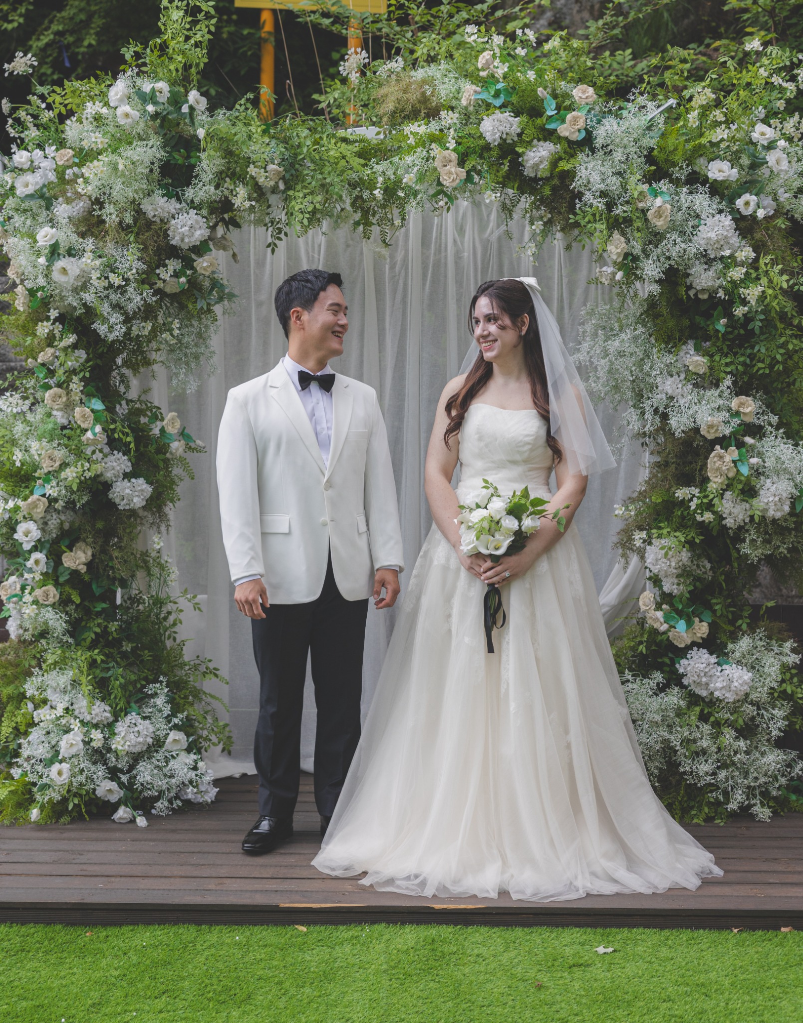Samantha and Dongyoung wedding portrait 1